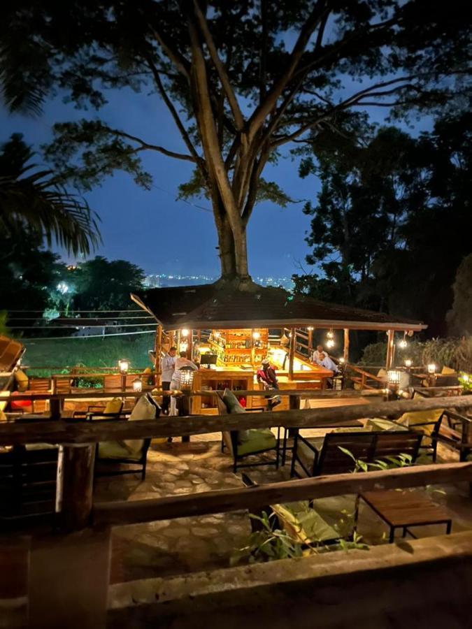 Kampala Forest Resort - Kfr Lodge Exterior photo