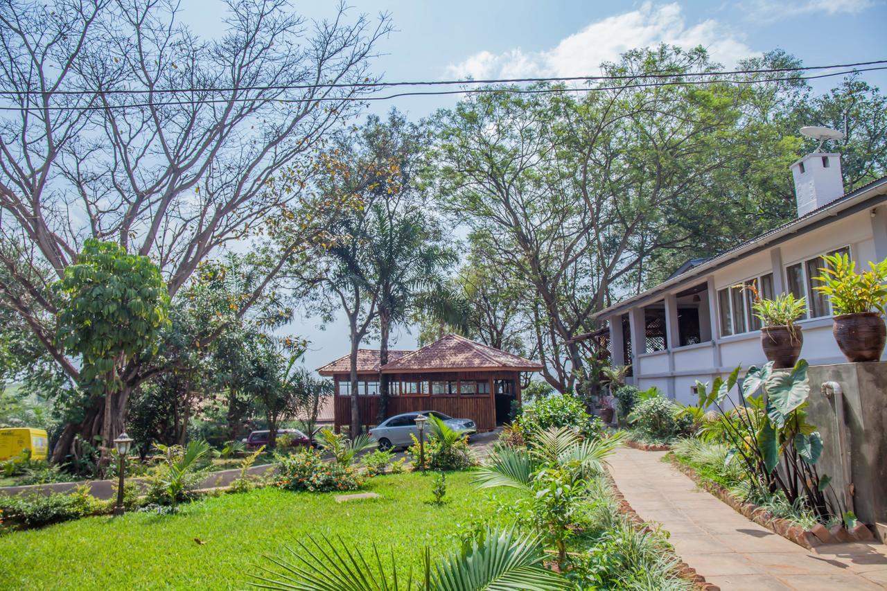 Kampala Forest Resort - Kfr Lodge Exterior photo