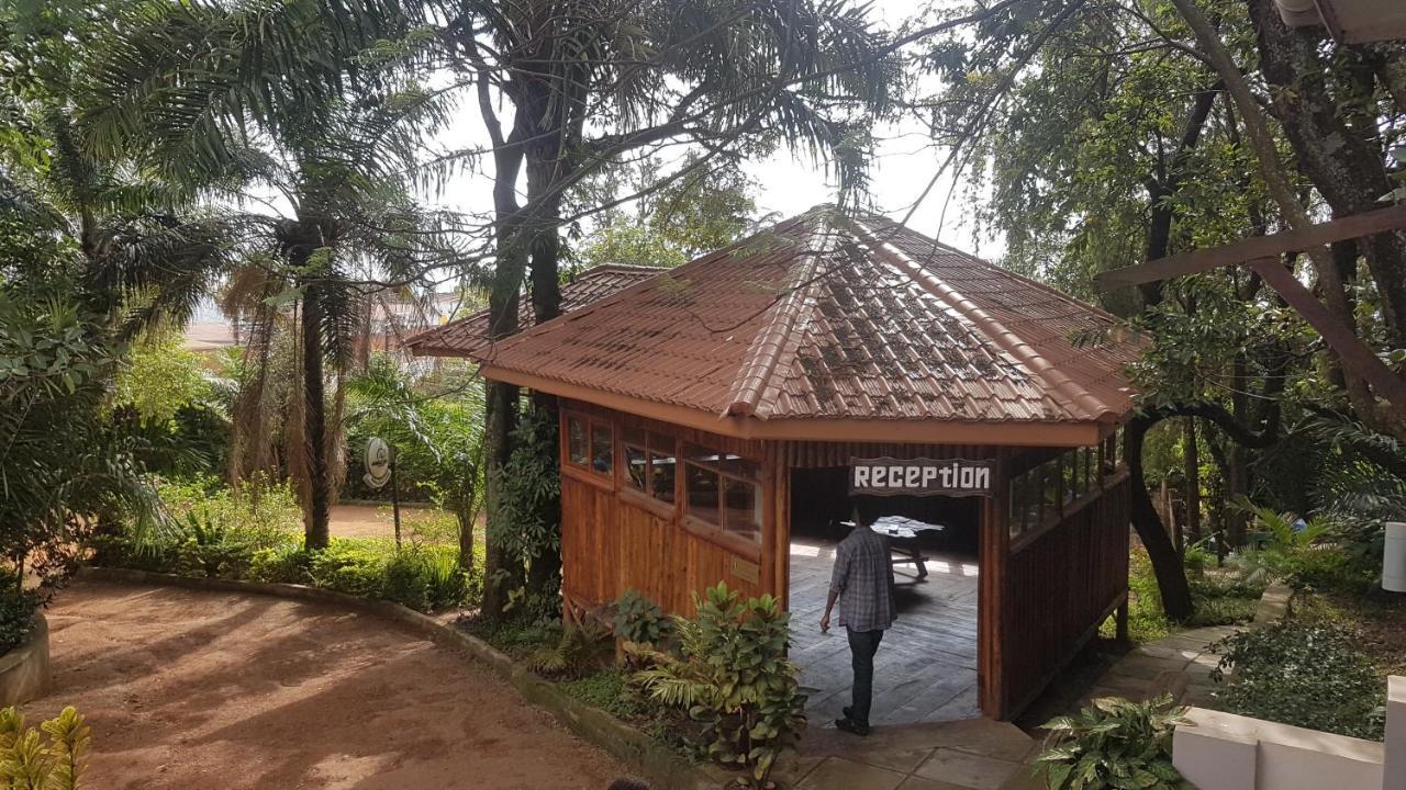 Kampala Forest Resort - Kfr Lodge Exterior photo